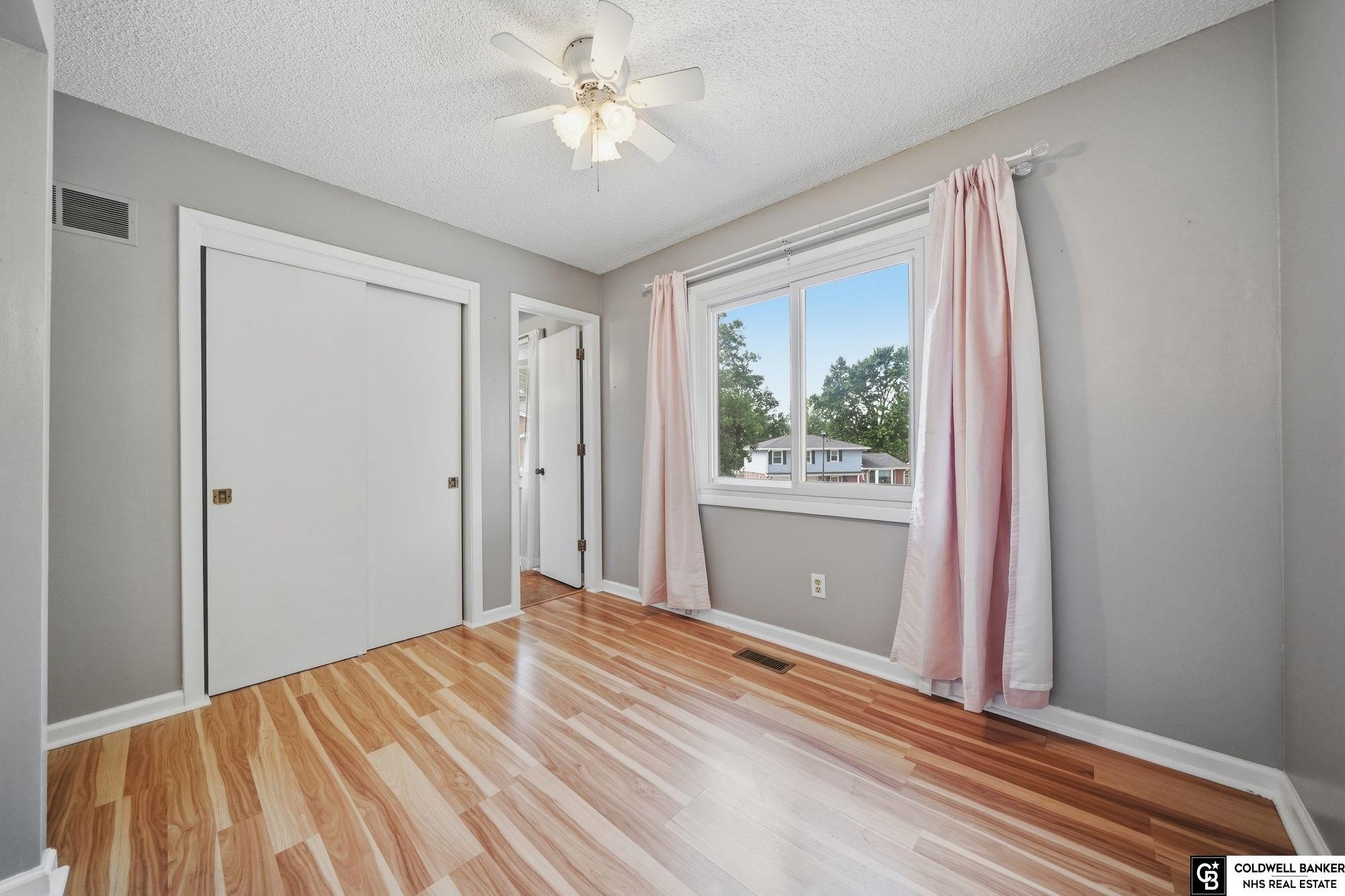 Single Family 2BR 3BA - 5520 Quail Ridge Circle, Lincoln, NE