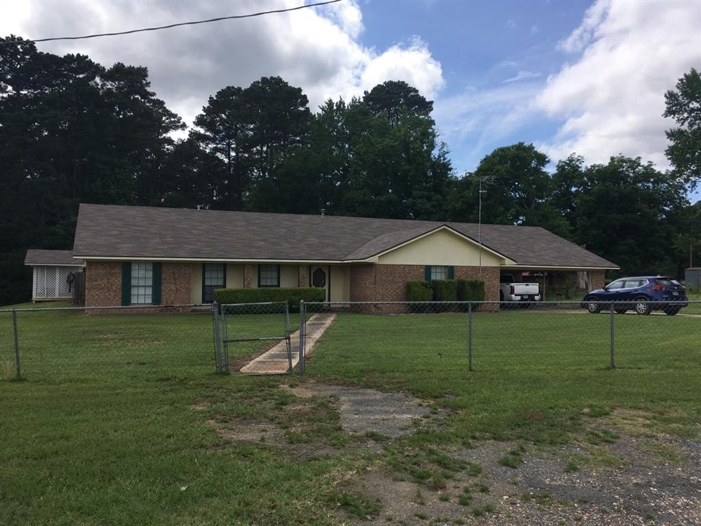 Single Family 4BR 2BA - 13403 Highway 157, Haughton, LA