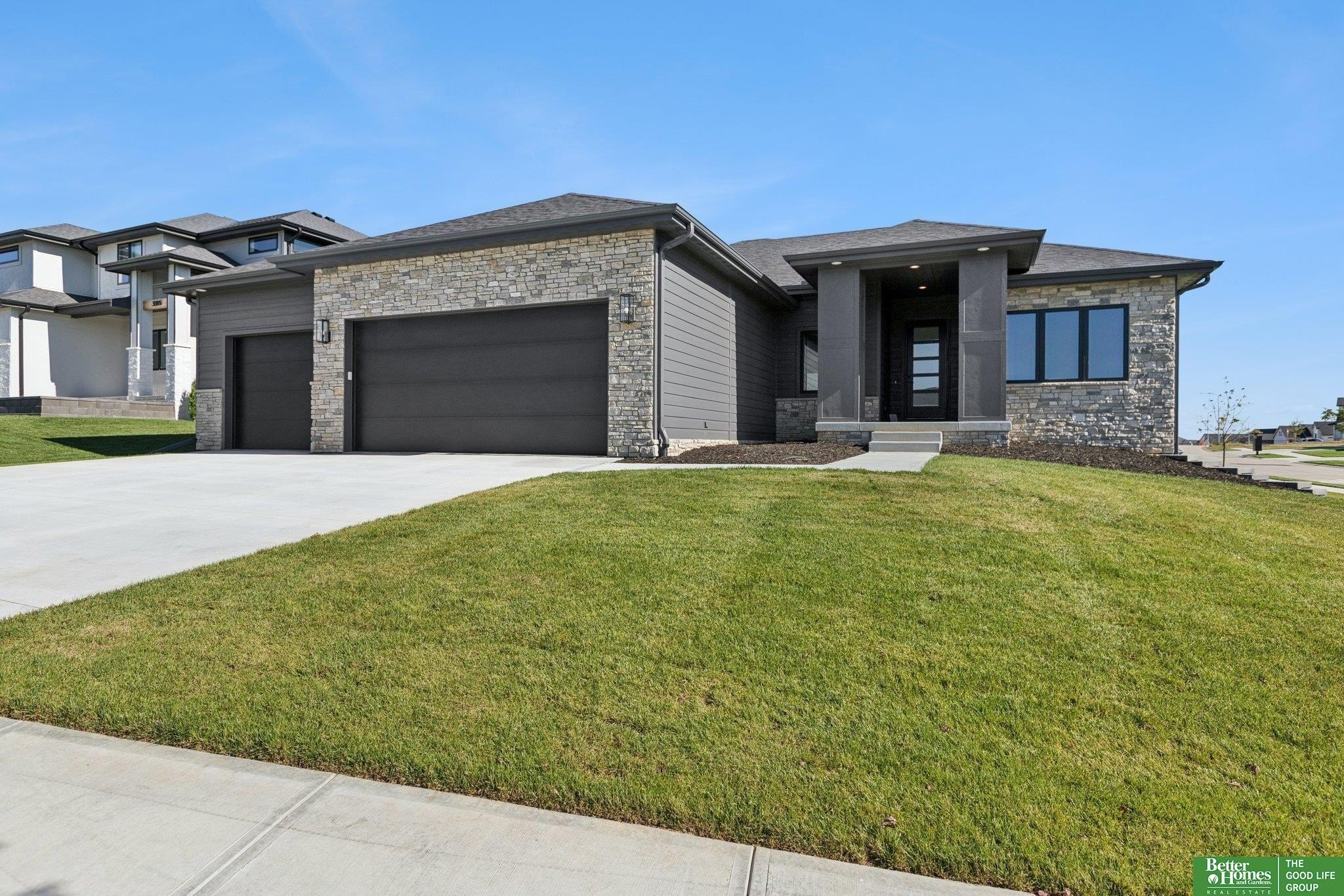 Single Family 5BR 3BA - 3321 S 212th Street, Elkhorn, NE