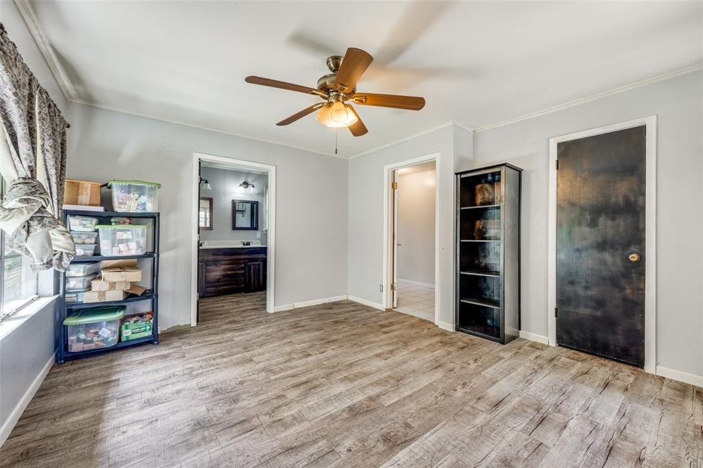 Single Family 4BR 3BA - 1706 W College Street, Sherman, TX