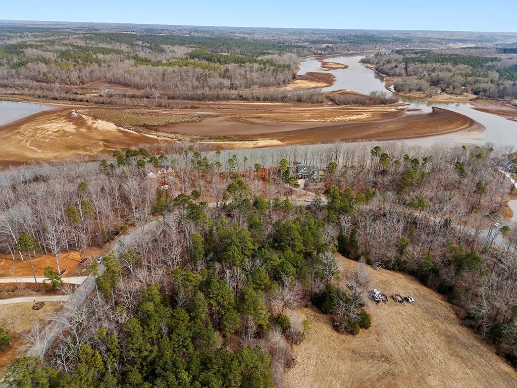 Single Family - 410 Terrapin Pointe Road, Hodges, SC