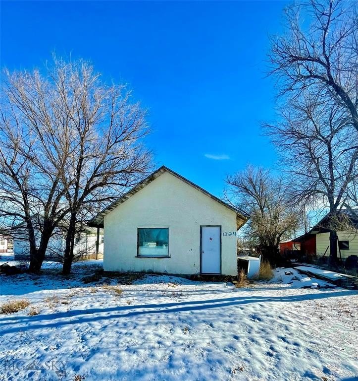 Single Family 2BR 1BA - New York Street, Chinook, MT