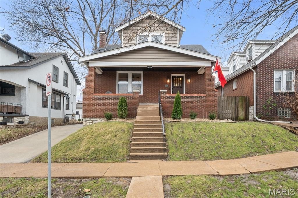 Single Family 3BR 2BA - 4934 Walsh Street, St Louis, MO