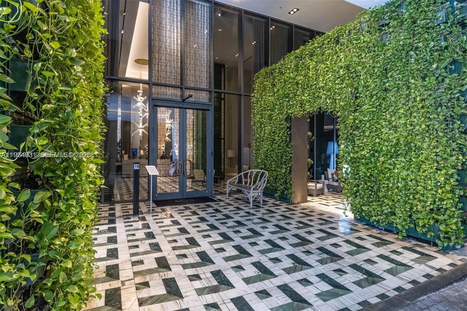 Condo 1BA - 801 S Miami Ave, Miami, FL