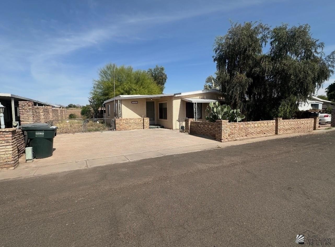 Manufactured Housing 2BR 2BA - 9643 S APACHE TEARS AVE, Yuma, AZ