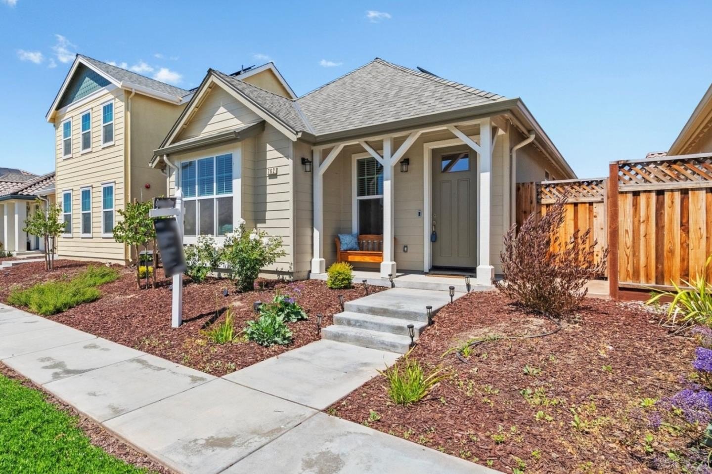 Single Family 3BR 2BA - 762 Brandywine LN, KING CITY, CA