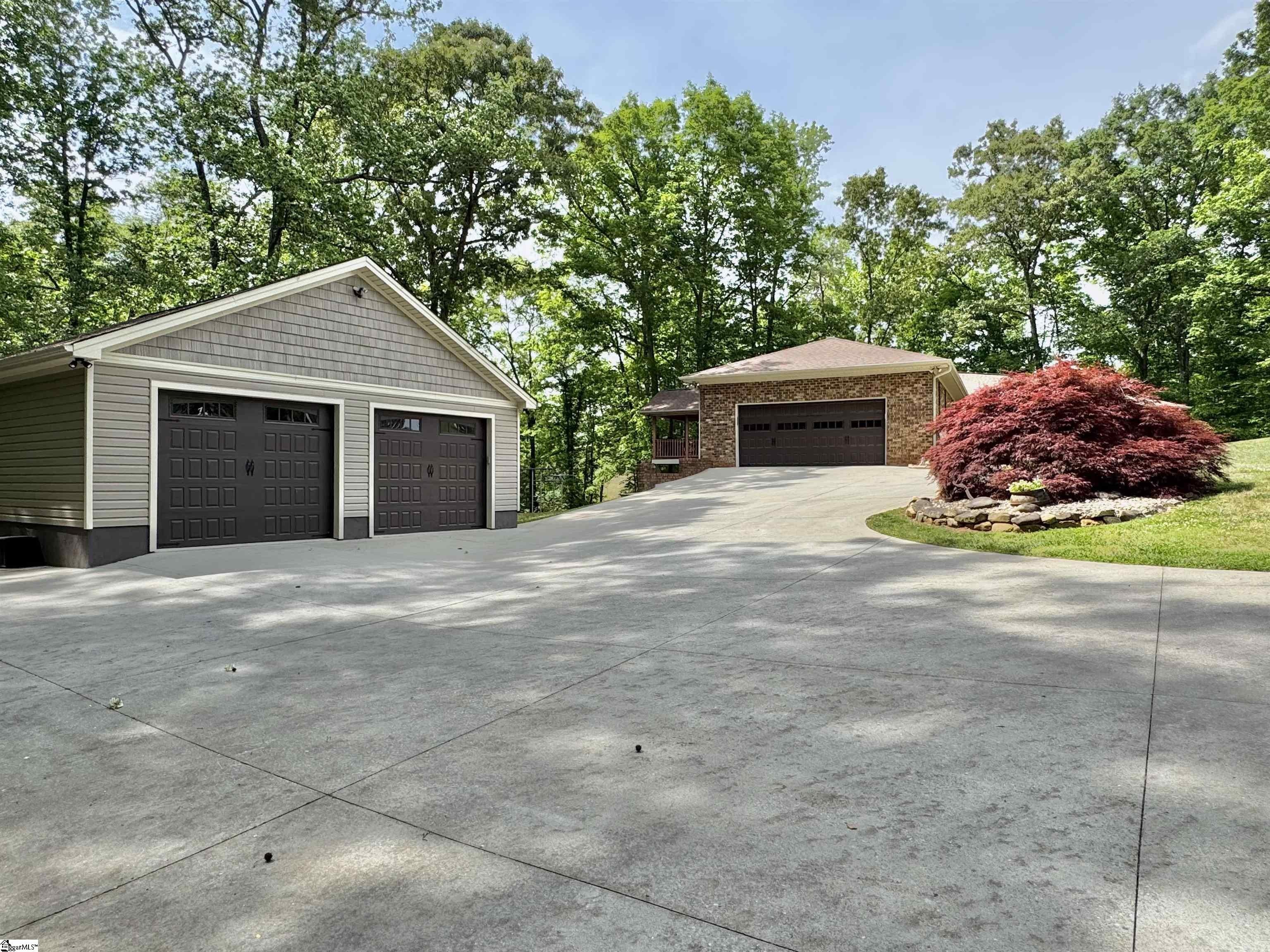 Single Family 3BR 2BA - 164 Creekside Drive, Pickens, SC