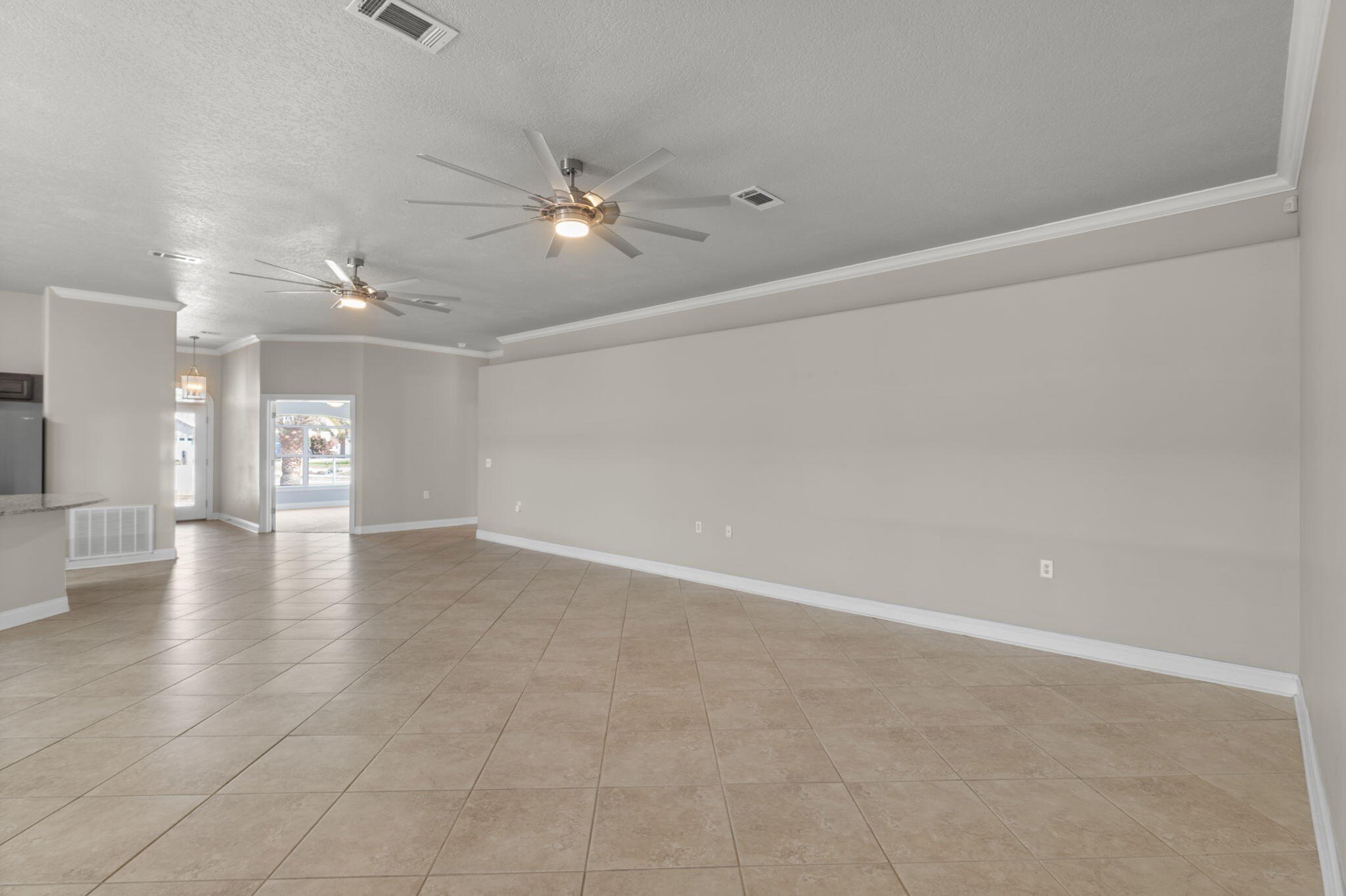 Single Family 4BR 2BA - 1522 Brigaten Court, Gulf Breeze, FL