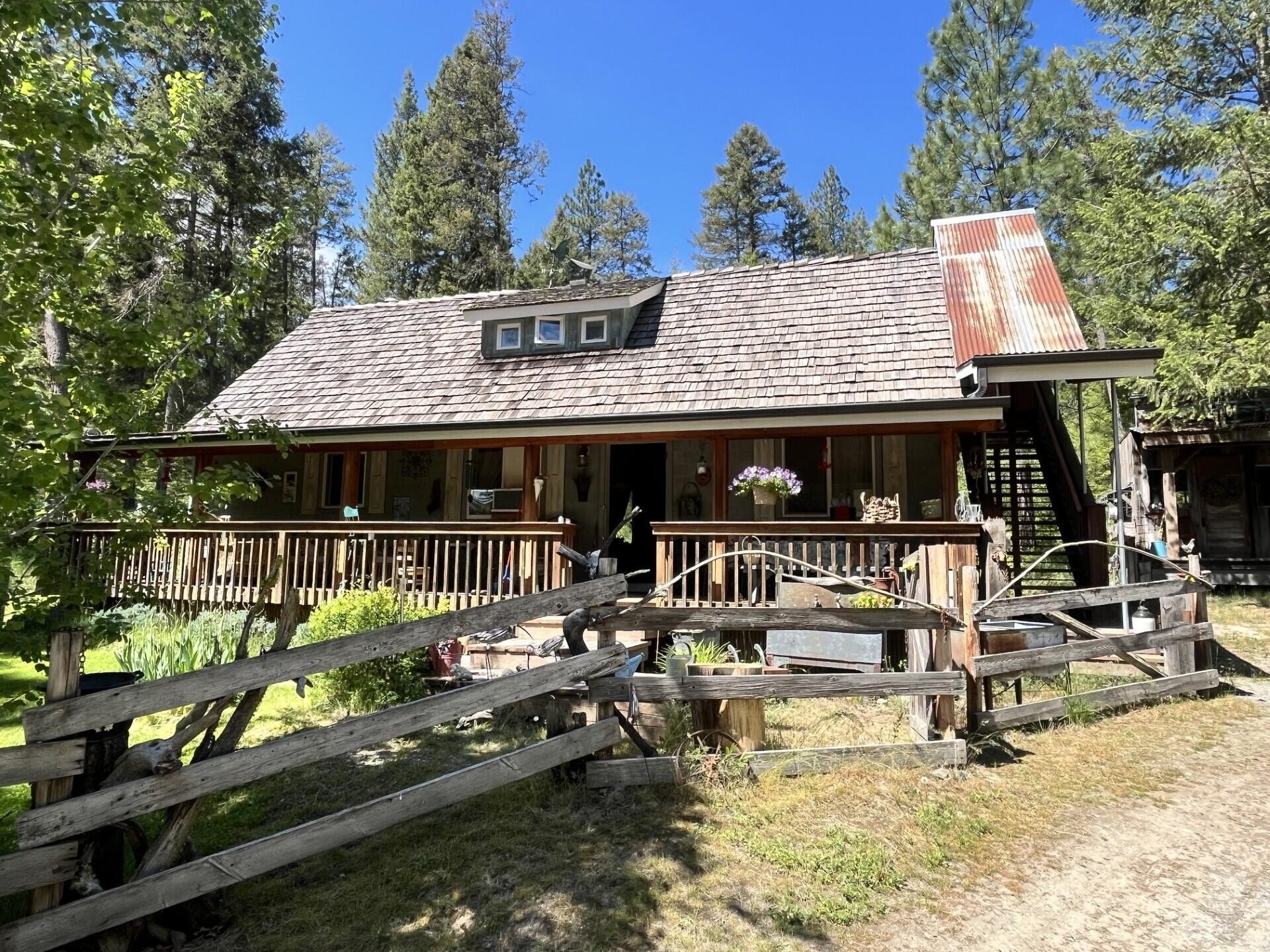 Single Family 2BR 2BA - 556 DOLOMITE RD, COLVILLE, WA