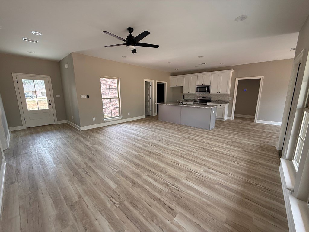 Single Family 3BR 2BA - 18 Summerwood Dr, Picayune, MS
