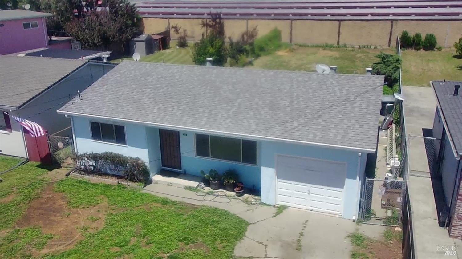 Single Family 3BR 1BA - 124 Ifland Way, Vallejo, CA