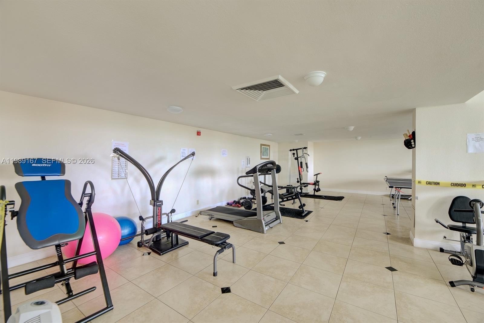 Condo 2BR 2BA - 427 Golden Isles Dr, Hallandale Beach, FL