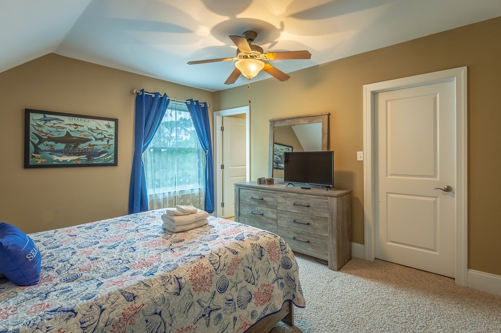 Condo 3BR 4BA - 3186 Hwy 98 E, Carrabelle, FL