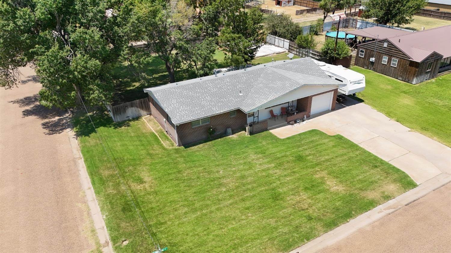 Single Family 3BR 2BA - 207 North Oklahoma Avenue, Elkhart, KS