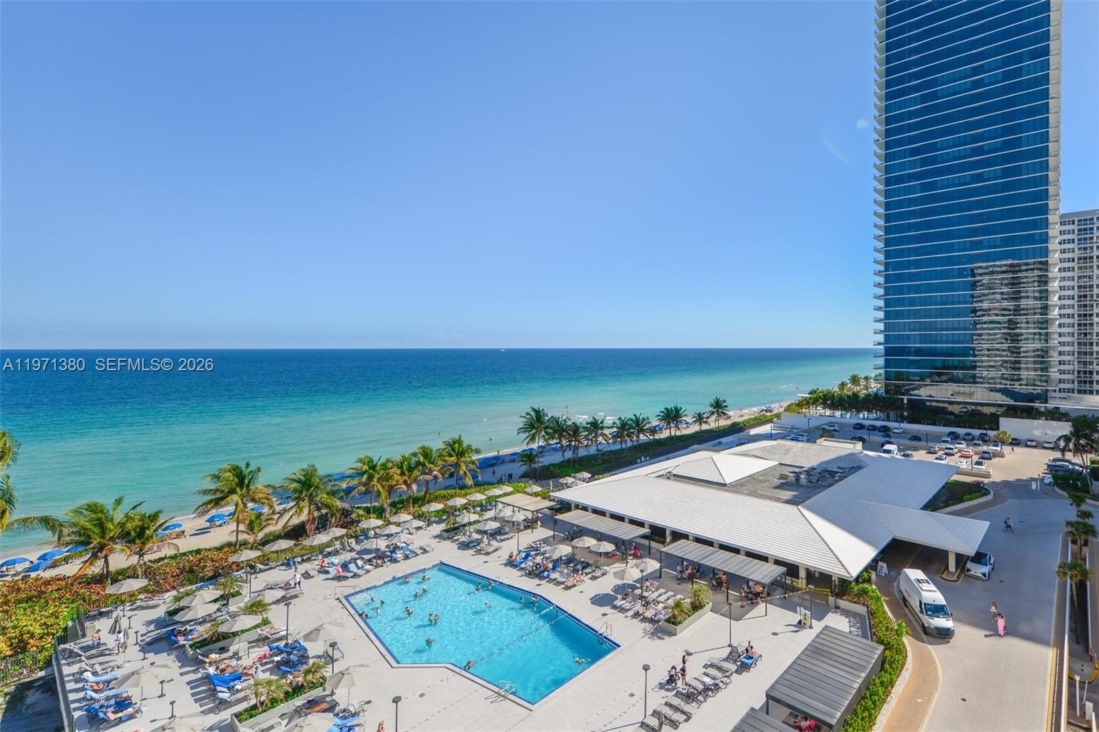 Condo 2BR 2BA - 1950 S Ocean Dr, Hallandale Beach, FL