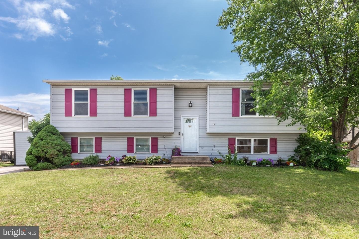 Single Family 3BR 3BA - 213 ROTH AVE, TANEYTOWN, MD