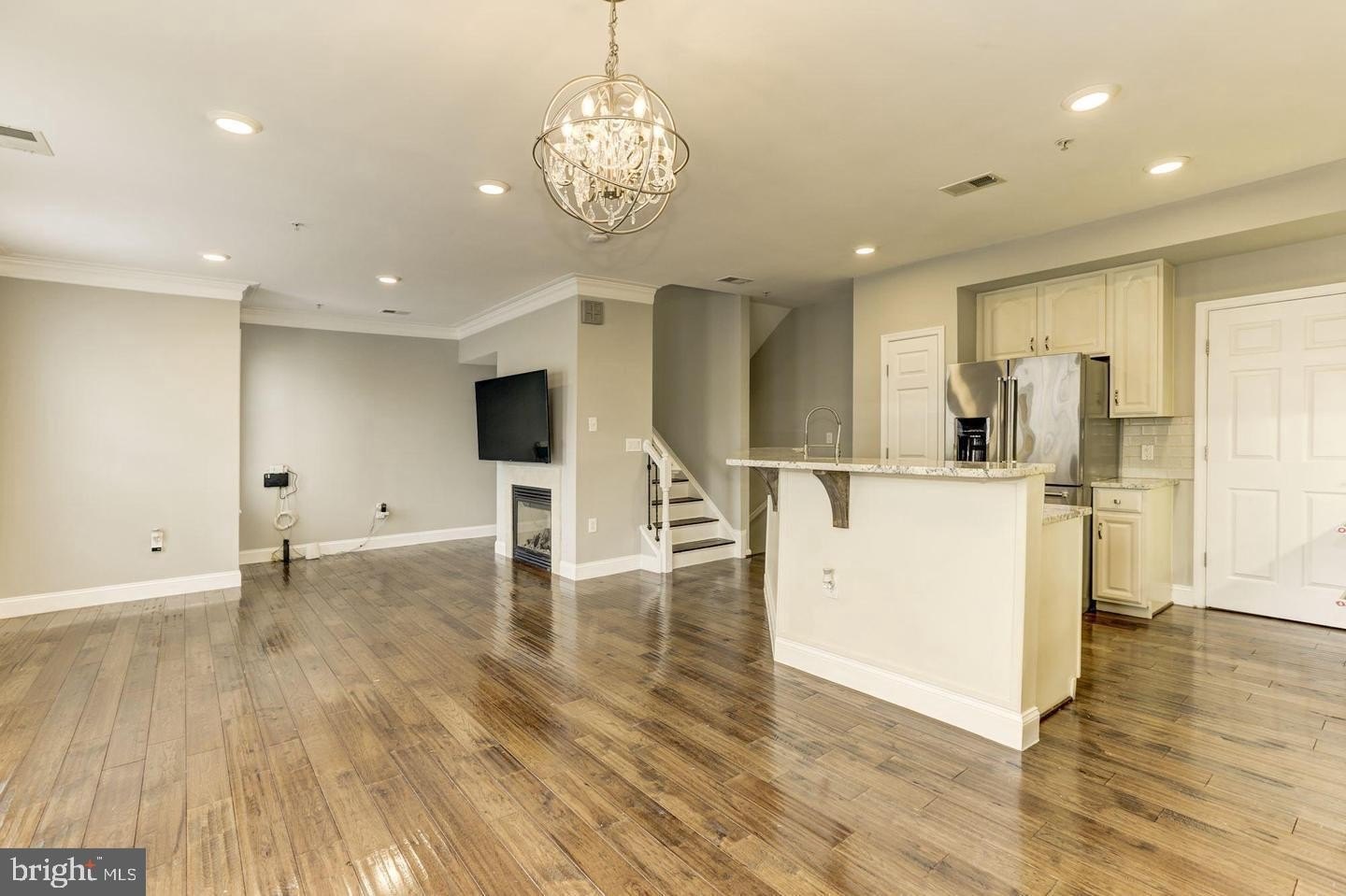 Single Family 3BR 3BA - 14556 KYLEWOOD WAY, GAINESVILLE, VA