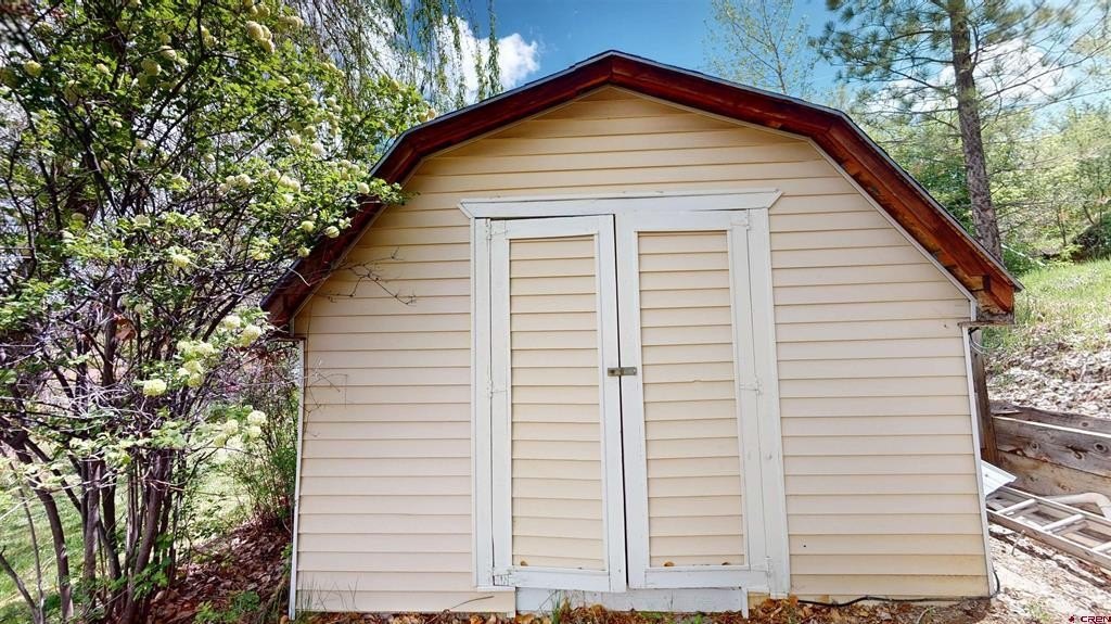 Single Family 3BR 2BA - 100 Rio Grande Avenue, Paonia, CO