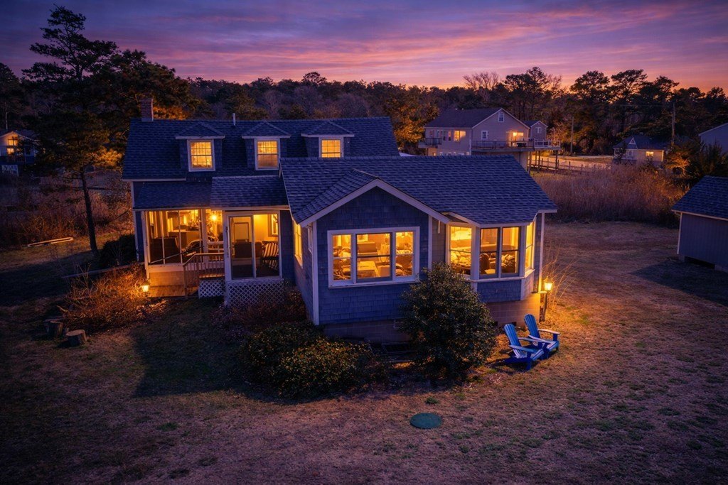 Single Family 3BR 2BA - 5174 WINDER LN, CHINCOTEAGUE, VA