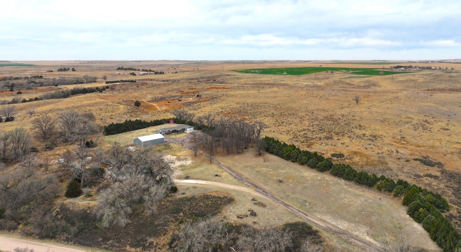 Plots and Land 3BR 2BA - 33983 Old HWY 34, Benkelman, NE