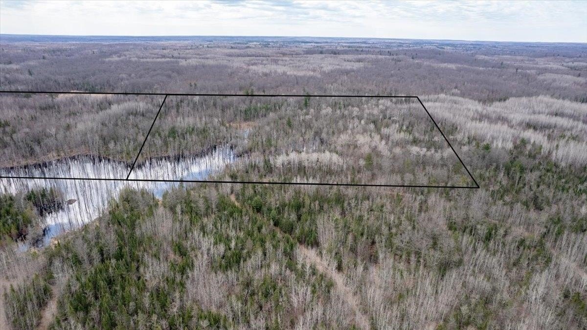 Single Family - 5600 Otto Rd, South Range, WI