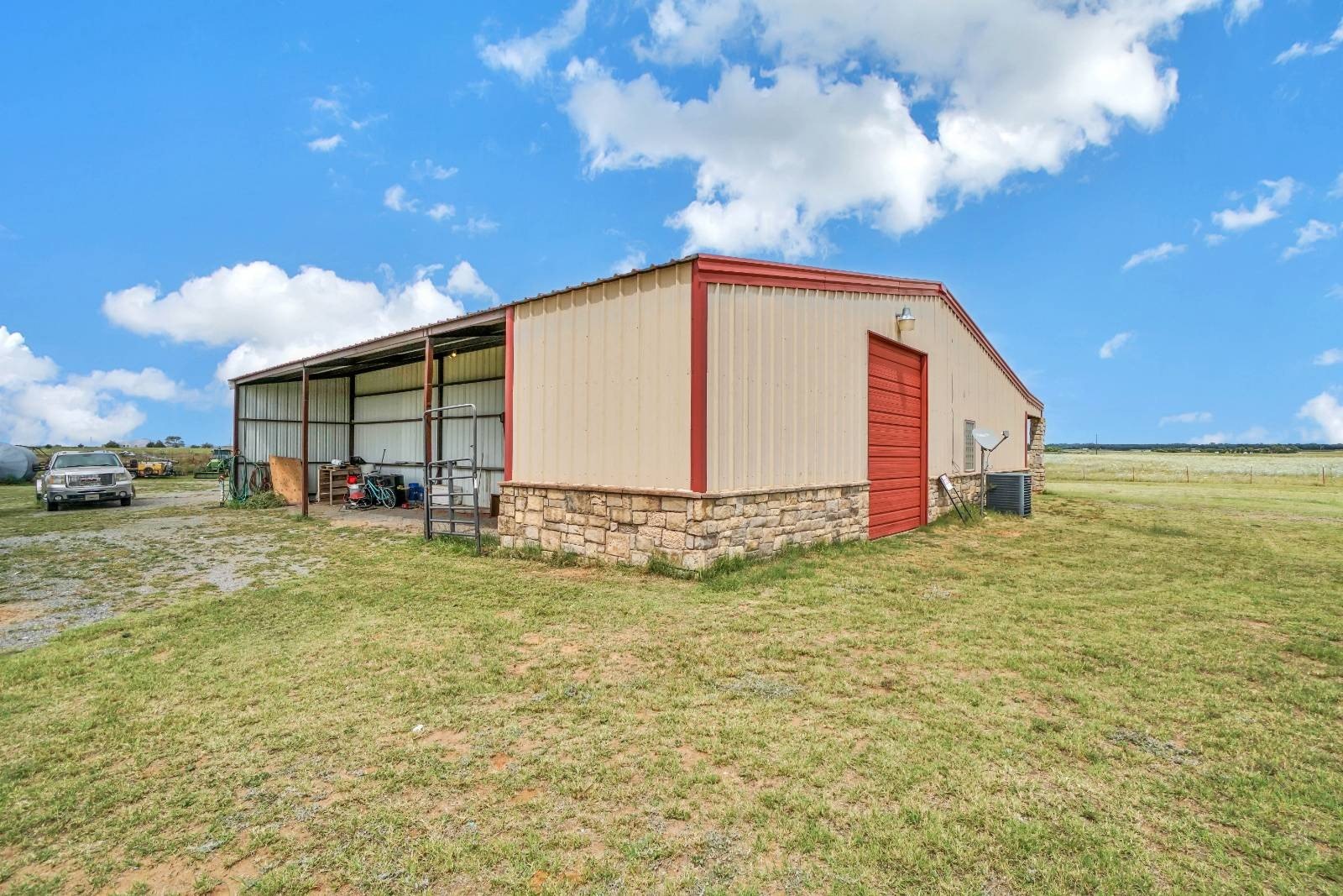 Other 2BR 2BA - 15481 S County Road 206, Blair, OK