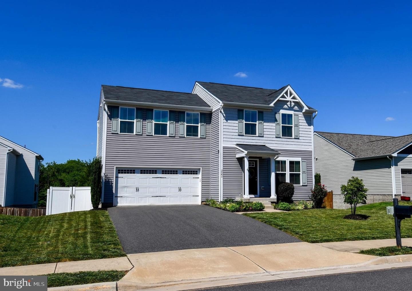 Single Family 4BR 3BA - 5042 GODWINS LANDING DR, REMINGTON, VA