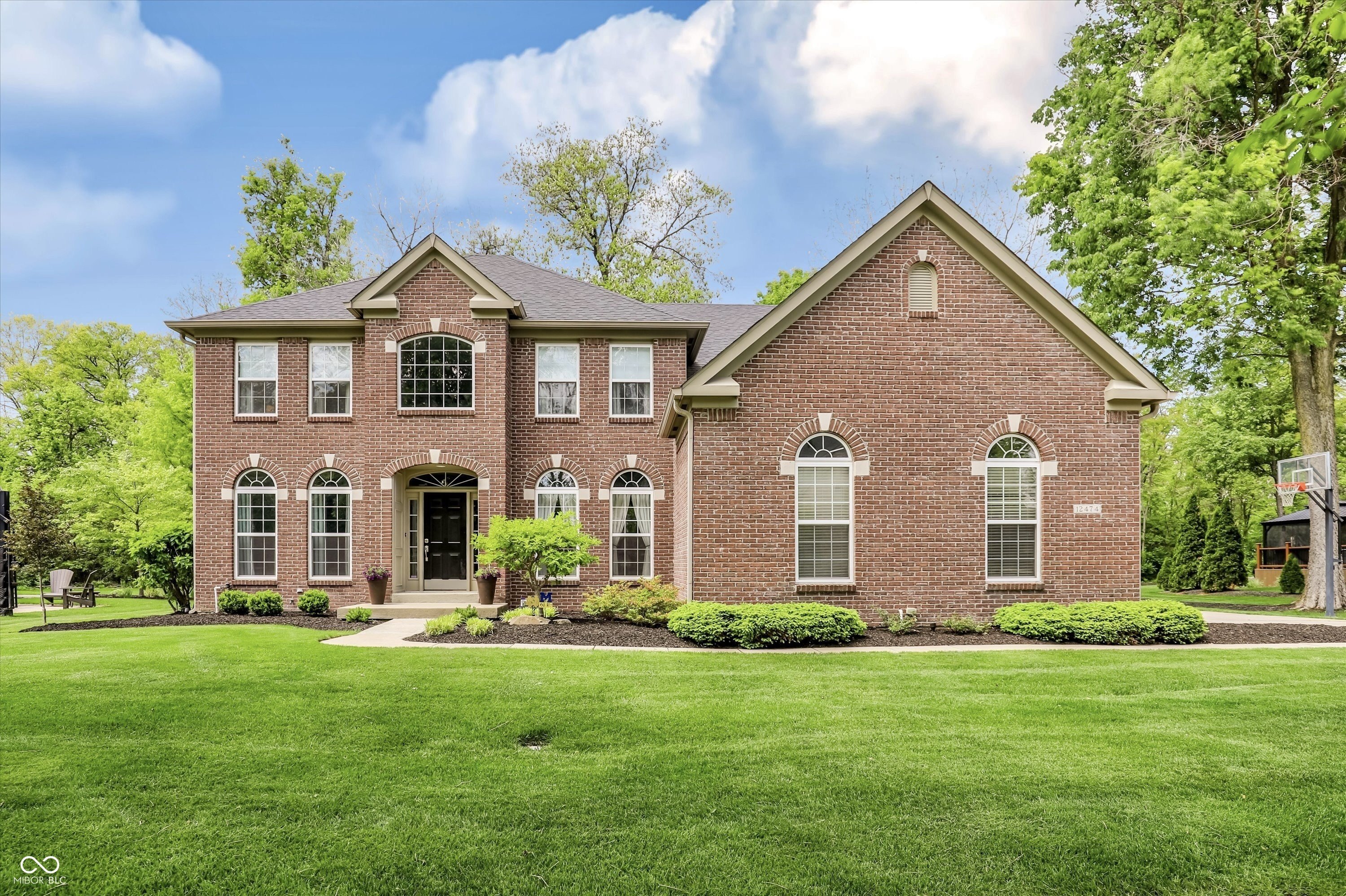 Single Family 5BR 4BA - 12474 Shadow Cove Way, Carmel, IN