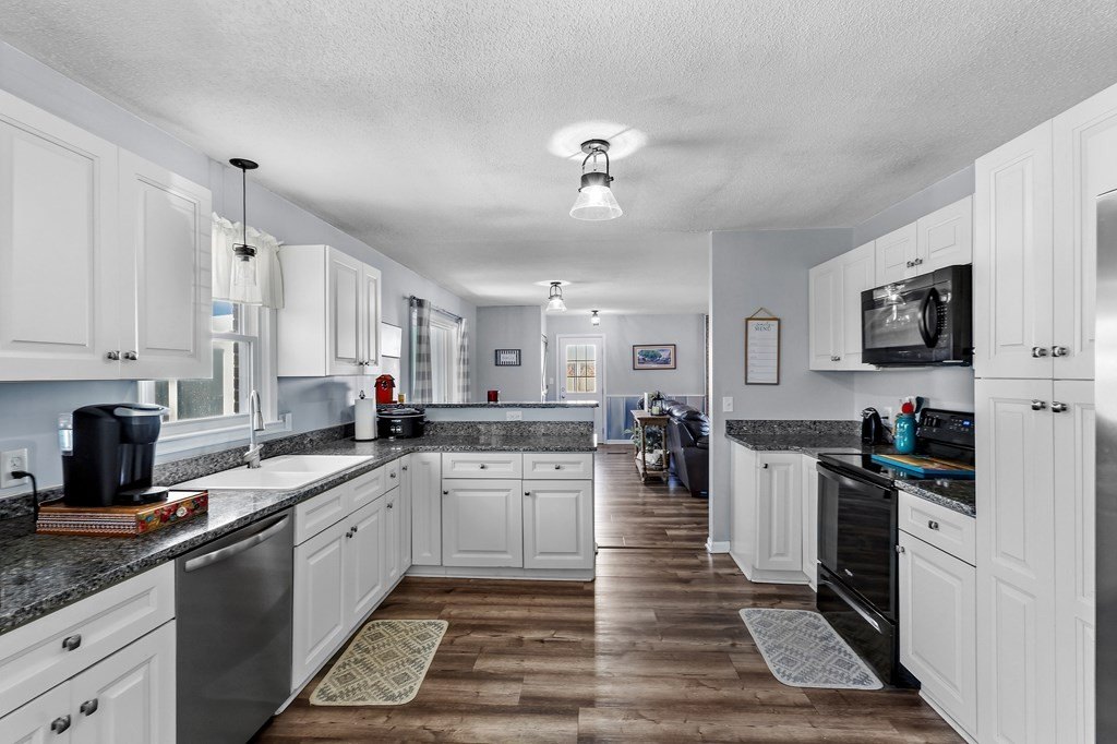 Single Family 3BR 3BA - 202 Wilton road, Abbeville, SC