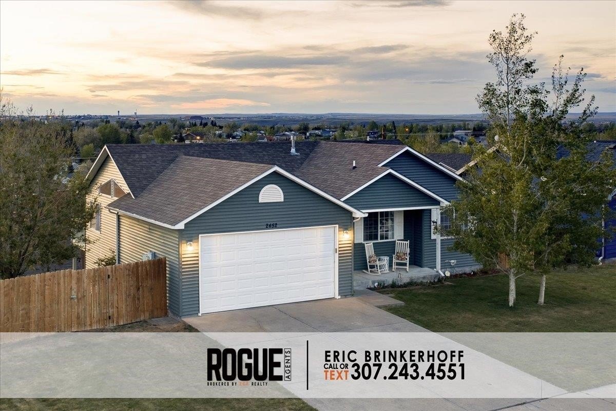 Single Family 4BR 3BA - 2452 SHUMWAY Avenue, Casper, WY