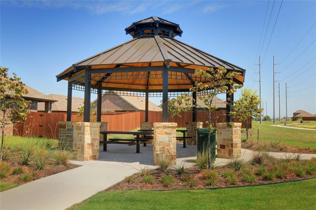 Single Family 4BR 3BA - 1204 Butterfly Dale Drive, Lavon, TX