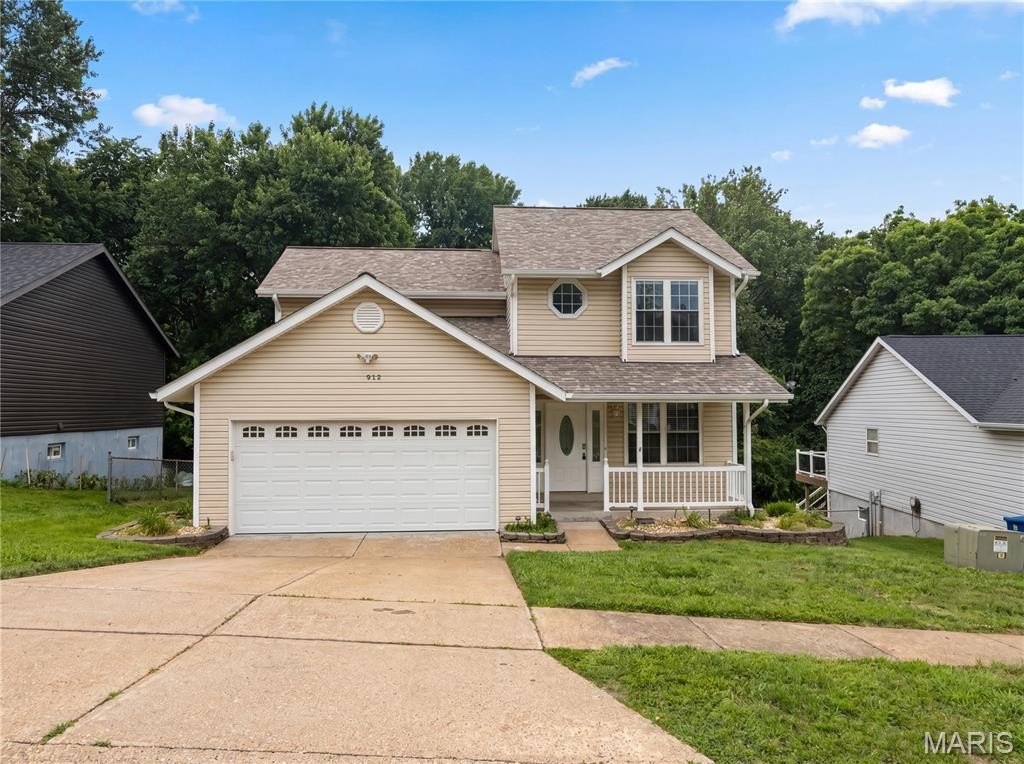 Single Family 3BR 4BA - 912 Mill Creek Drive, Imperial, MO