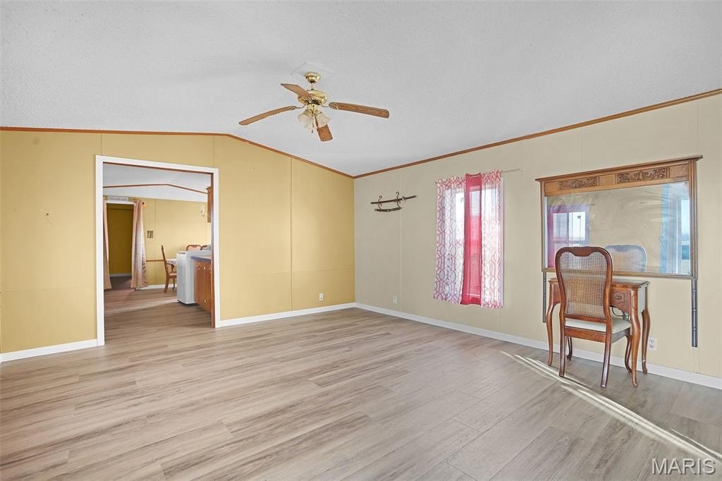 Single Family 5BR 4BA - 3665 Burning Star 2 Road, Pinckneyville, IL
