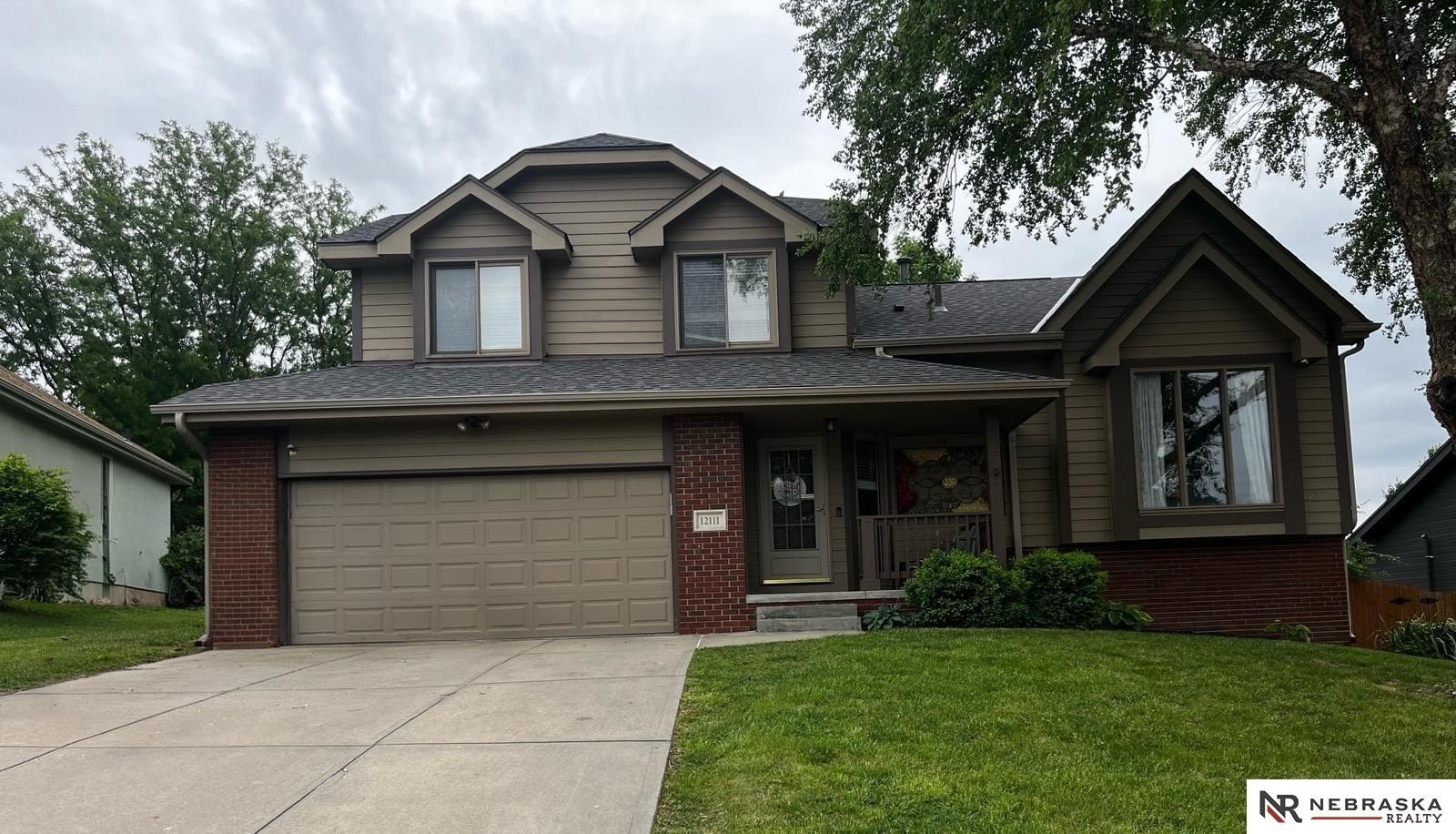 Single Family 3BR 3BA - 12111 N 159th Street, Bennington, NE