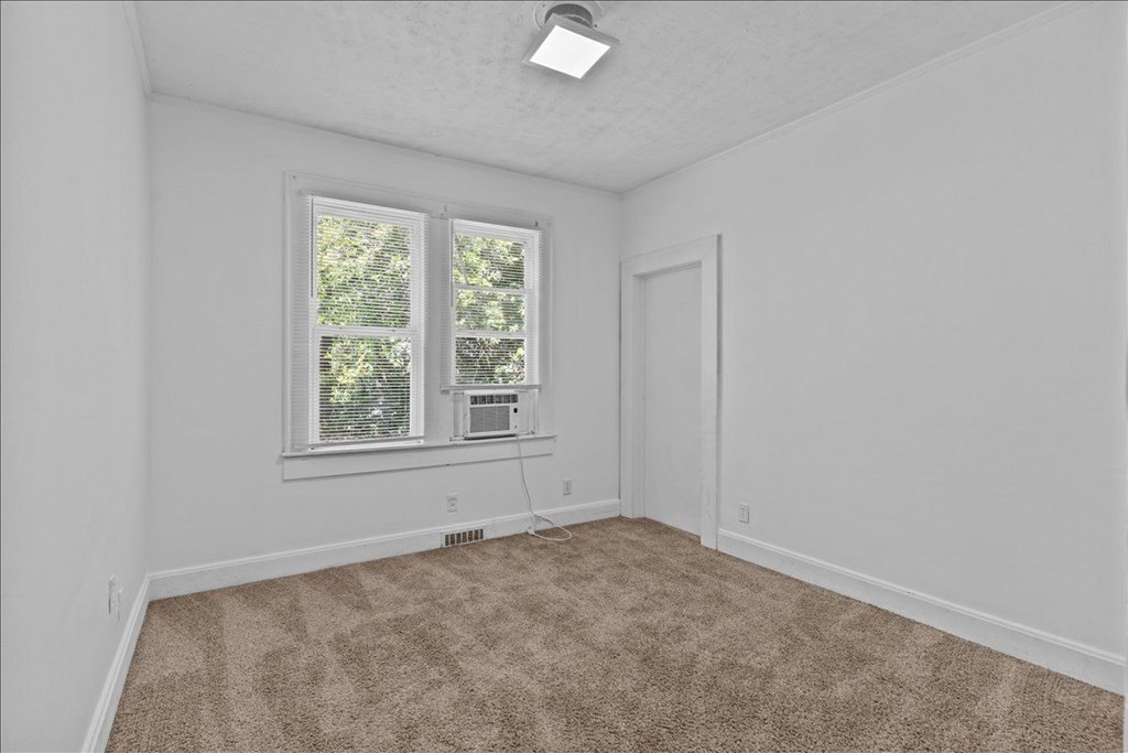 Single Family 5BR 2BA - 445 Eufaula, Ozark, AL