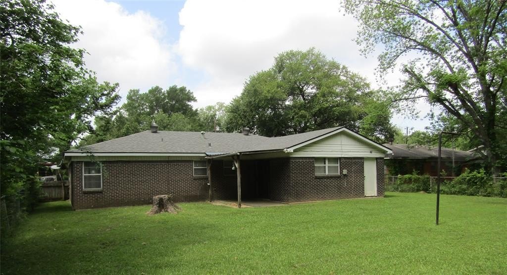 Single Family 3BR 2BA - 6719 Burke Street, Shreveport, LA