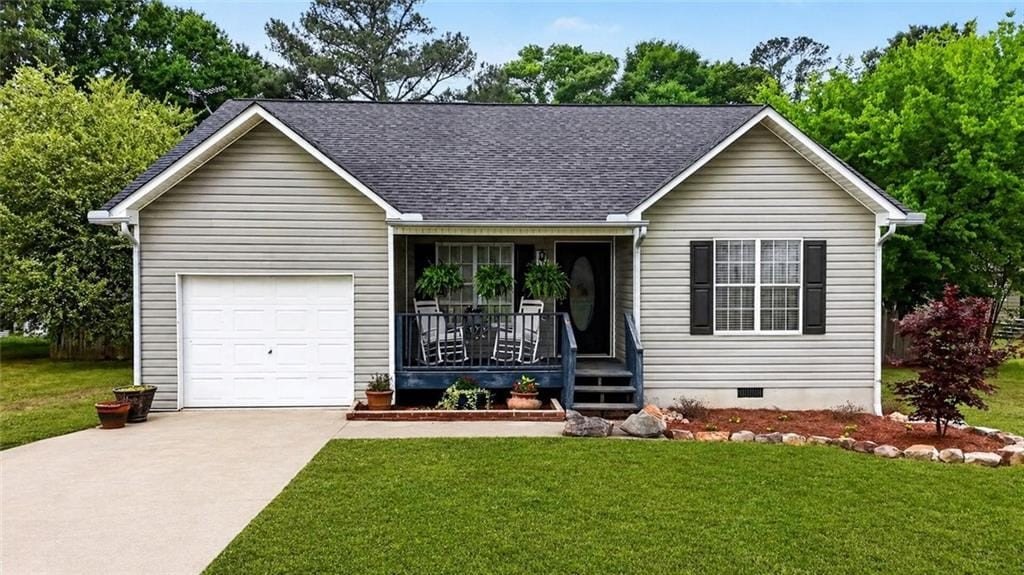 Single Family 3BR 2BA - 140 Buck Boulevard SE, Calhoun, GA