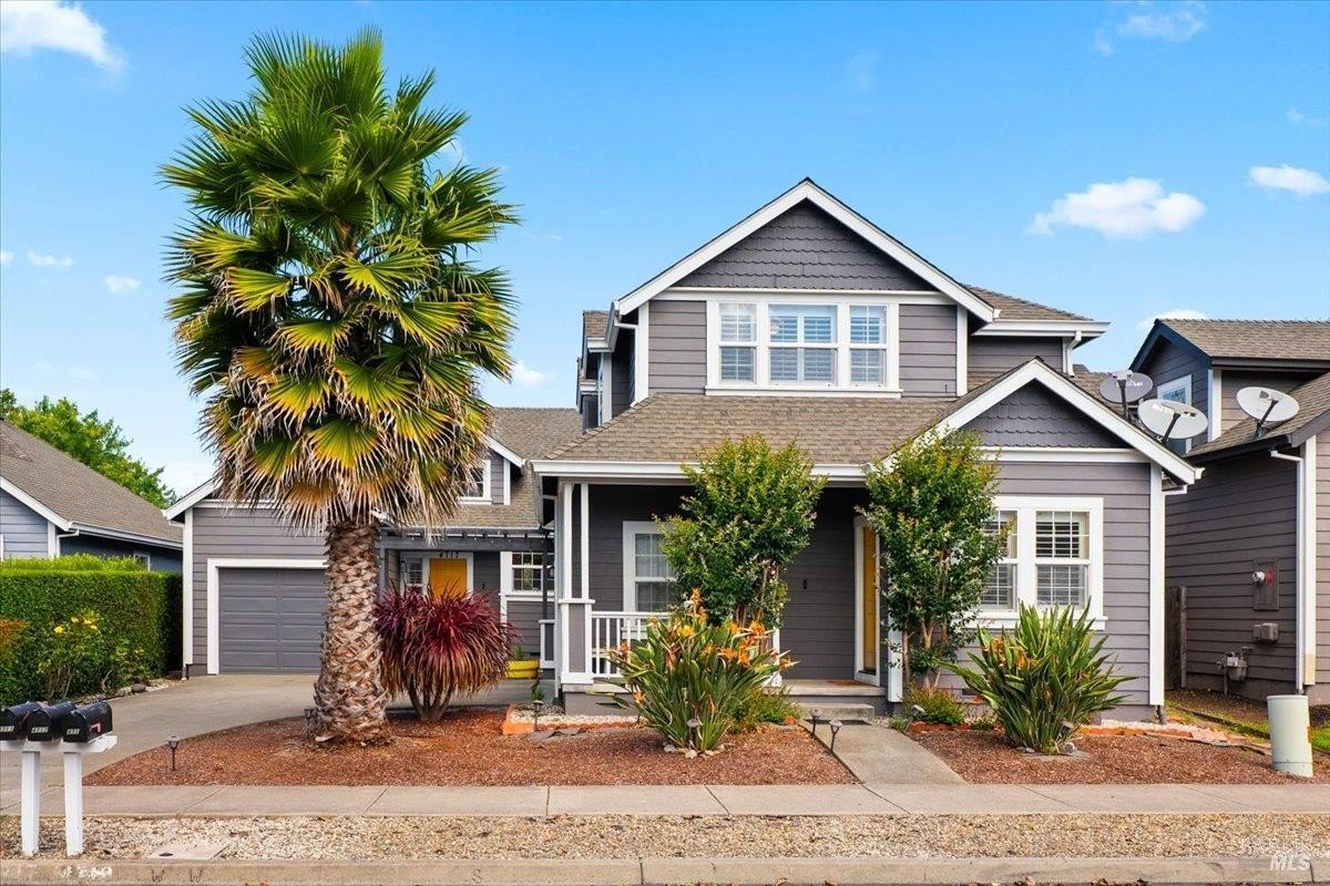 Single Family 4BR 3BA - 4719 Starbuck Avenue, Santa Rosa, CA