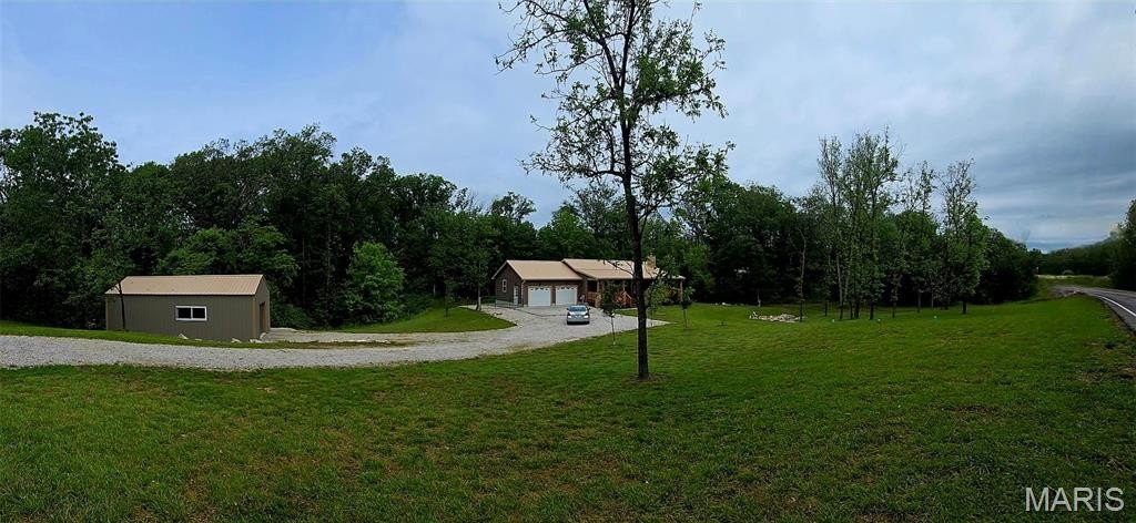 Single Family 2BR 3BA - 831 Old Colony Road, Defiance, MO
