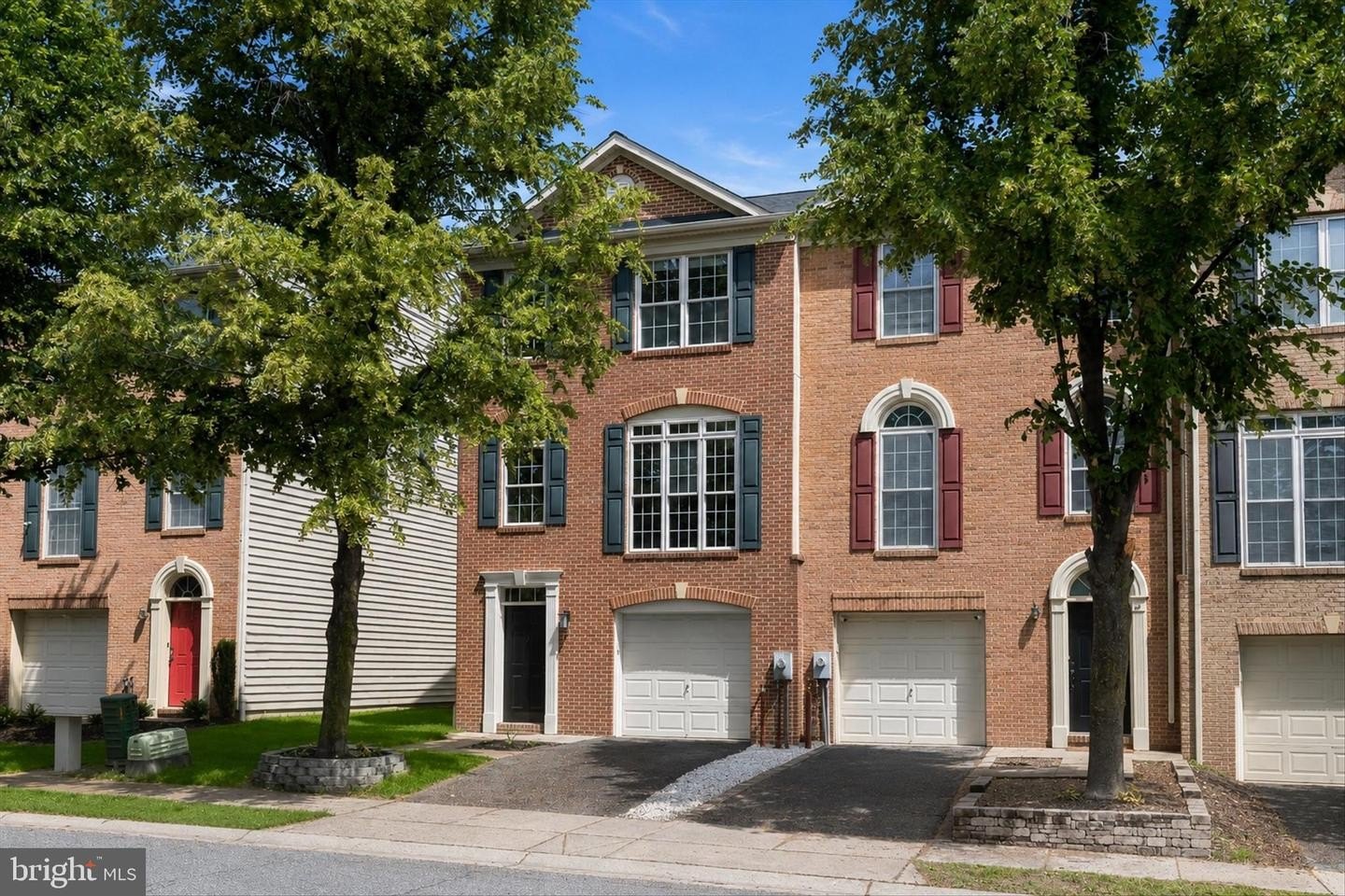 Single Family 3BR 4BA - 8876 MONTJOY PL, ELLICOTT CITY, MD
