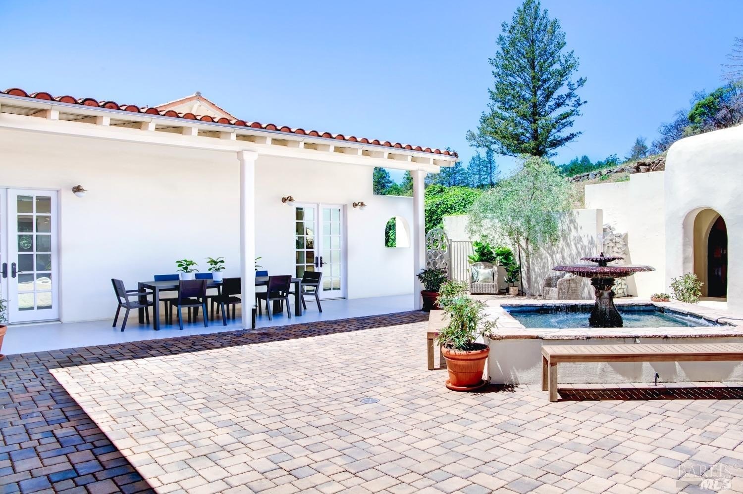 Single Family 4BR 6BA - 3630 Spring Mountain Road, St. Helena, CA