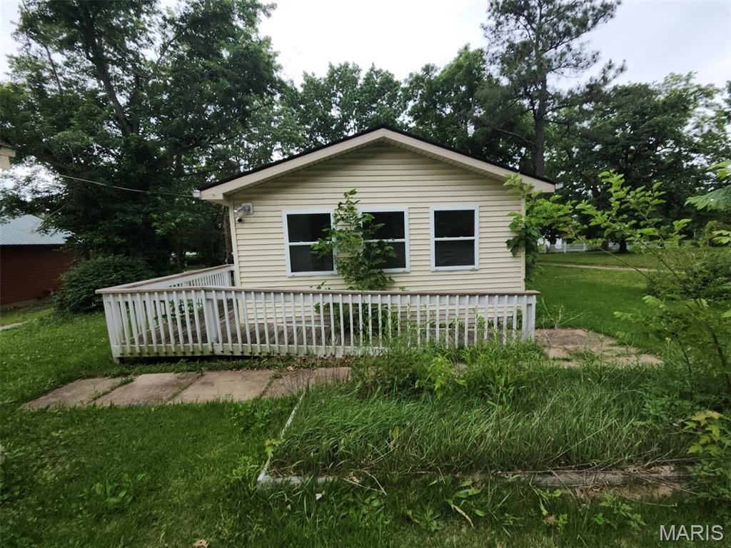 Single Family 2BR 1BA - 600 S Pershing Avenue, Salem, MO