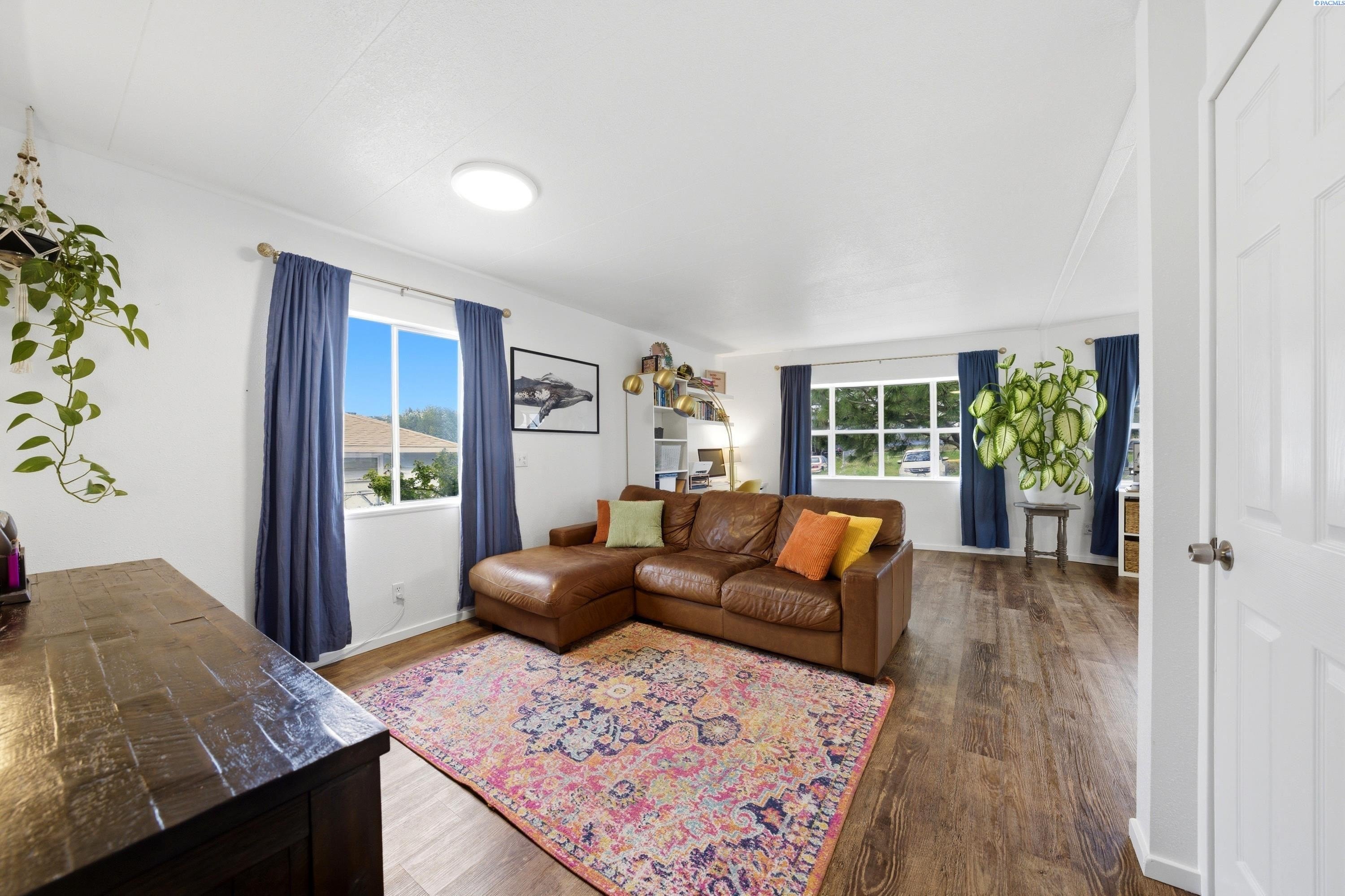 Other 2BR 2BA - 512 N 61st Ave, West Richland, WA