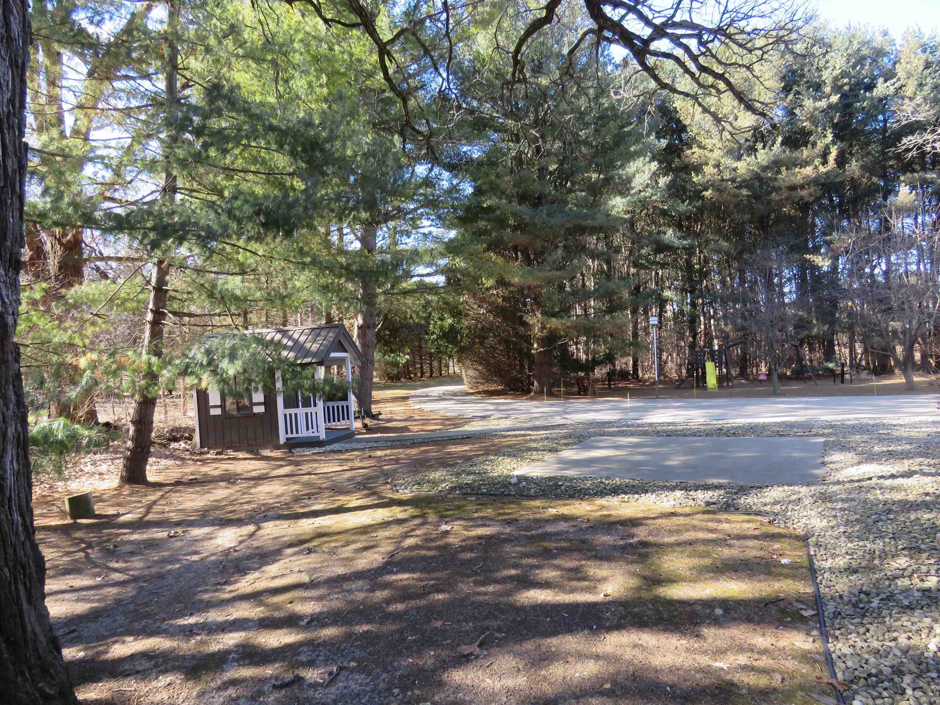 Single Family 3BR 4BA - N8582 Pine Road, Beaver Dam, WI