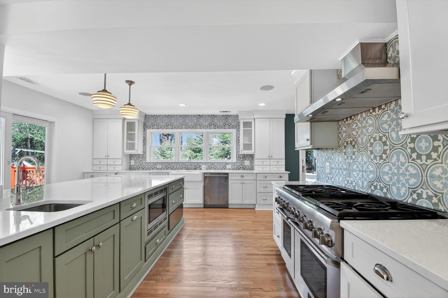 Single Family 3BR 3BA - 12 PARKSIDE RD, SILVER SPRING, MD