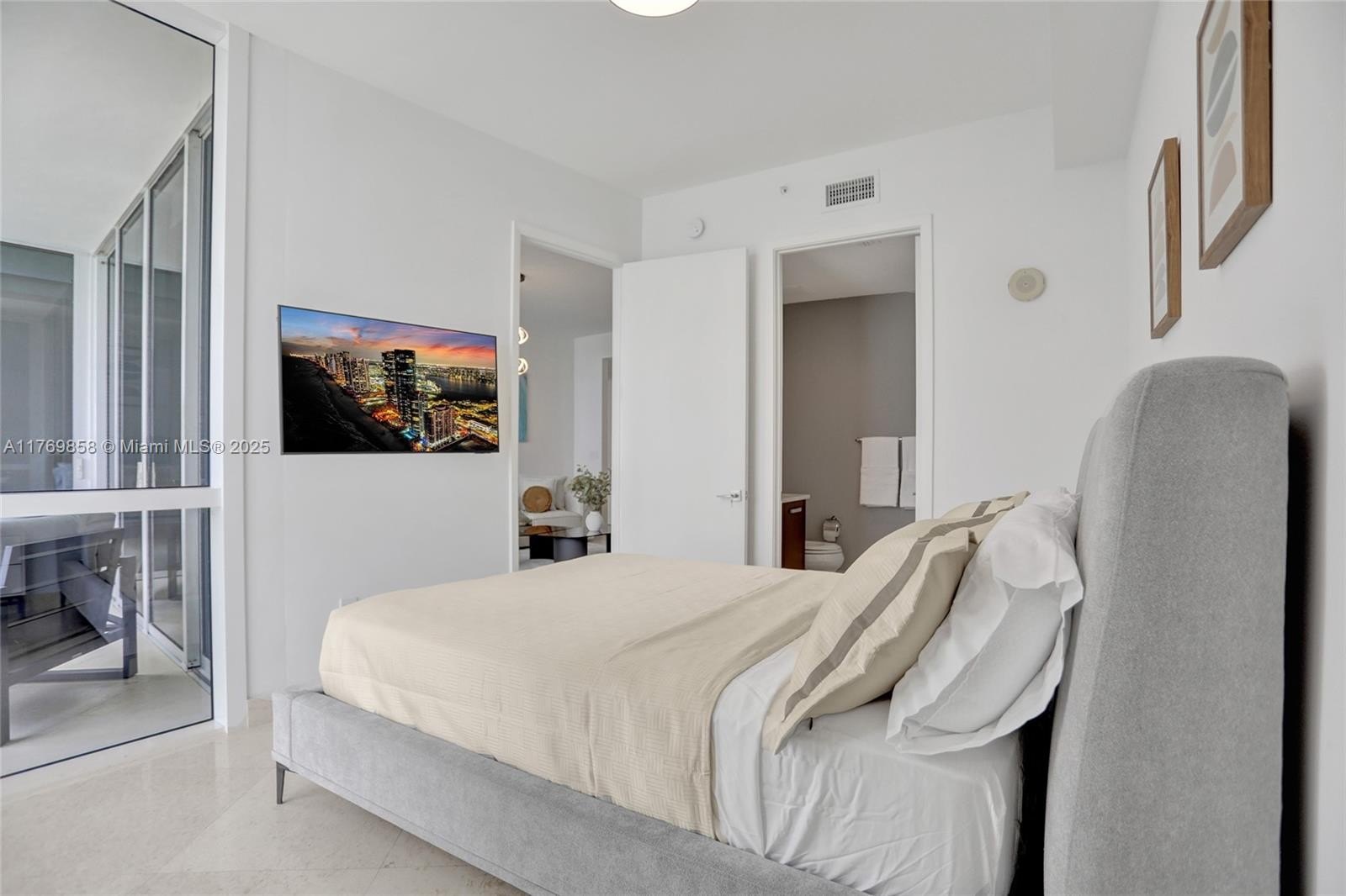 Condo 3BR 4BA - 18101 Collins Ave, Sunny  Isles  Beach, FL