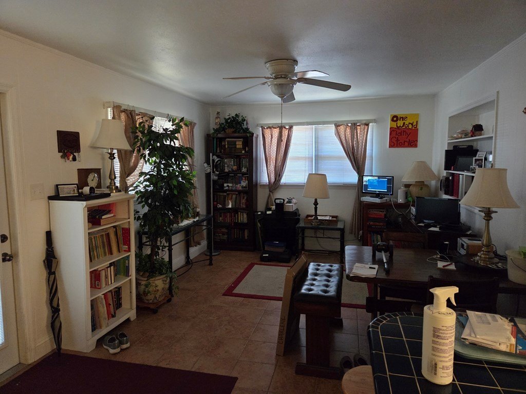 Single Family 3BR 2BA - 1207 THOMWAL ST, Valdosta, GA