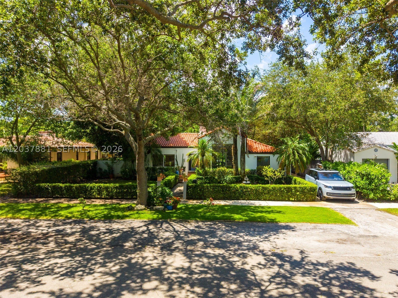 Single Family 3BR 2BA - 269 NE 104th St, Miami Shores, FL