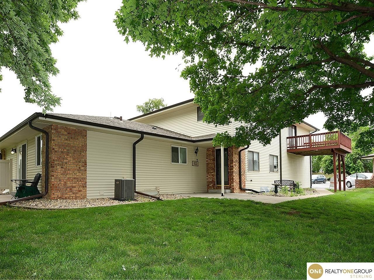 Condo 2BR 2BA - 823 N 123 Court, Omaha, NE