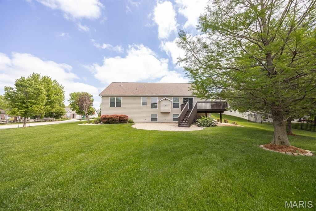 Single Family 4BR 4BA - 1411 Sauk Trail, O'Fallon, IL